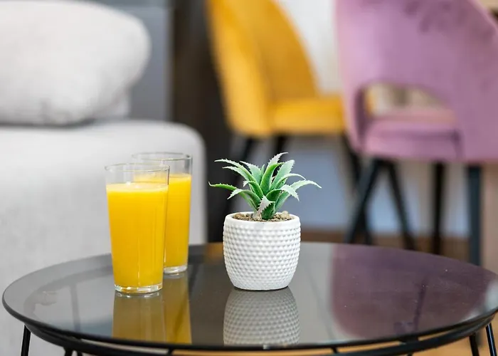 شقة Roni + Besplatan Parking زادار