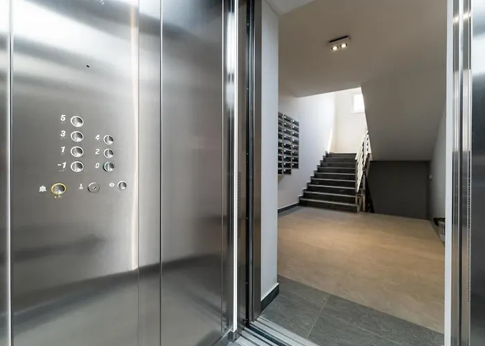 דירה Roni + Besplatan Parking *